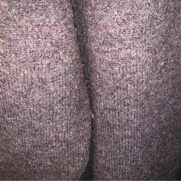 Aritzia Wilfred Brown Cashmere Wool Blend Turtleneck Sweater M - Picture 6 of 8